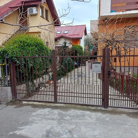 Camera Cu Baie Tina Timisoara Exterior photo